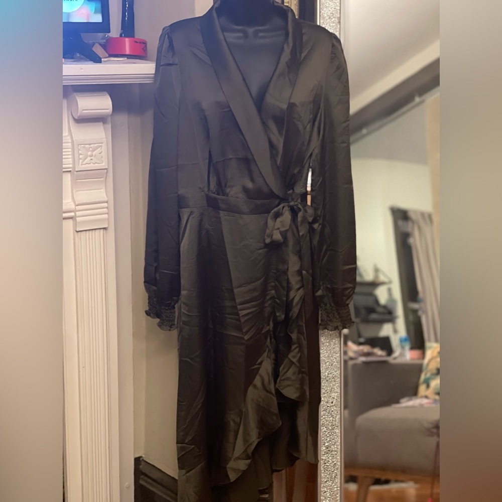 NWT Wrap dress